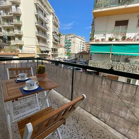 Casa Ferruccio - Parking - Air Conditioning - Wifi * San Remo